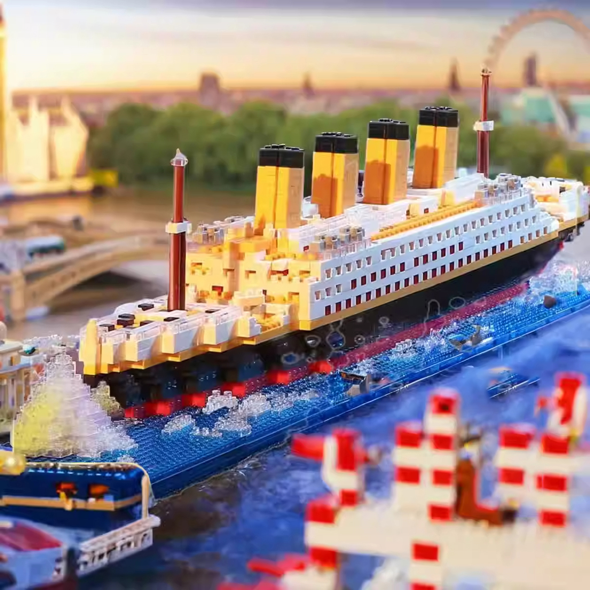1559 Pieces, Titanic Building  - Model Kit Titanic recension och pris