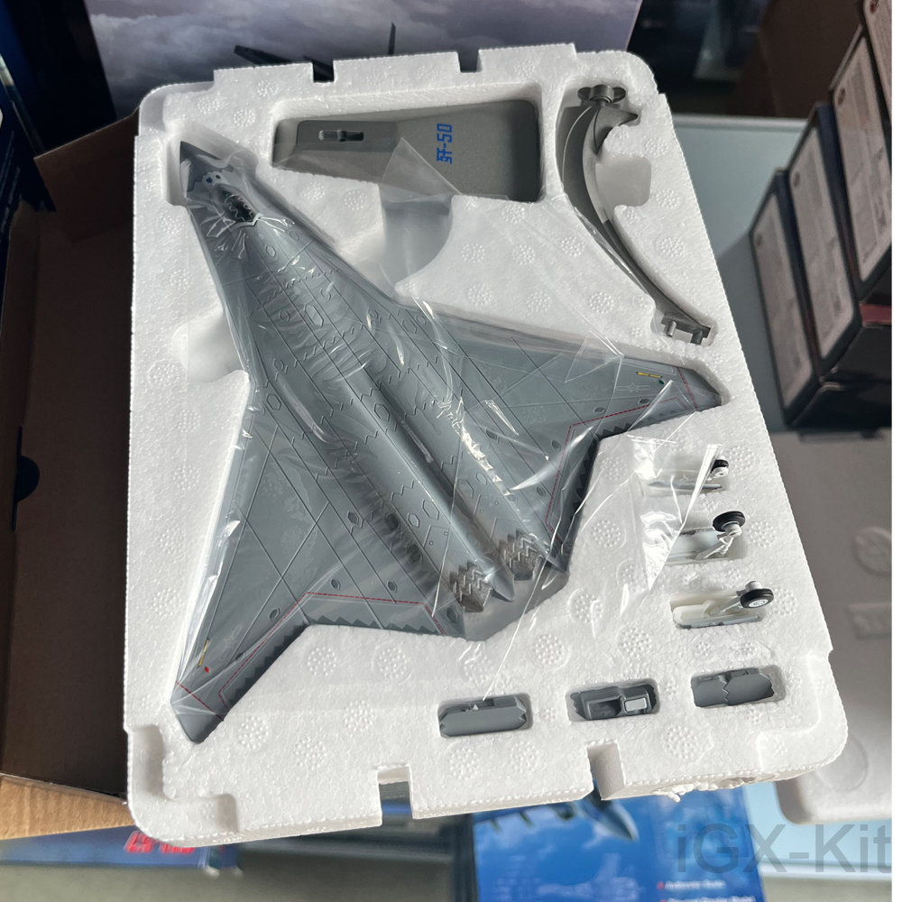 1:144 Scale China J50 Fighter  - Model Kit Aircraft recension och pris