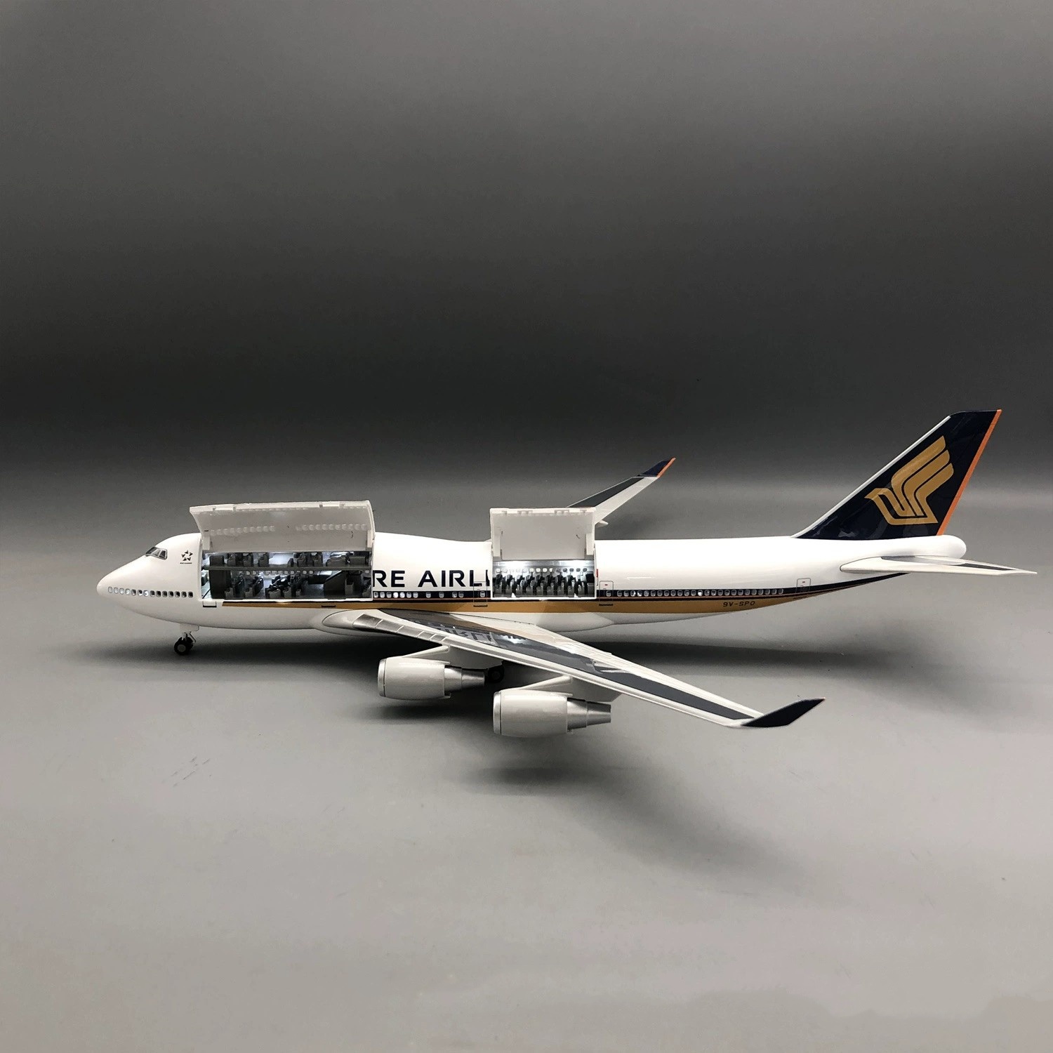 47cm Diecast 1:160 Scale Airpl - Model Kit Led recension och pris